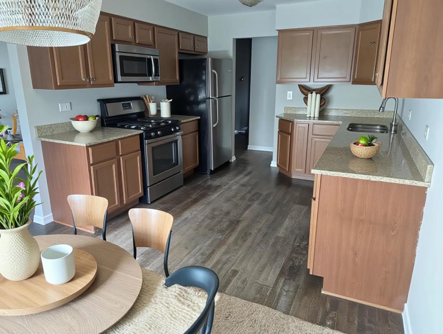 39180 N Petite Terrace Property Photo 6