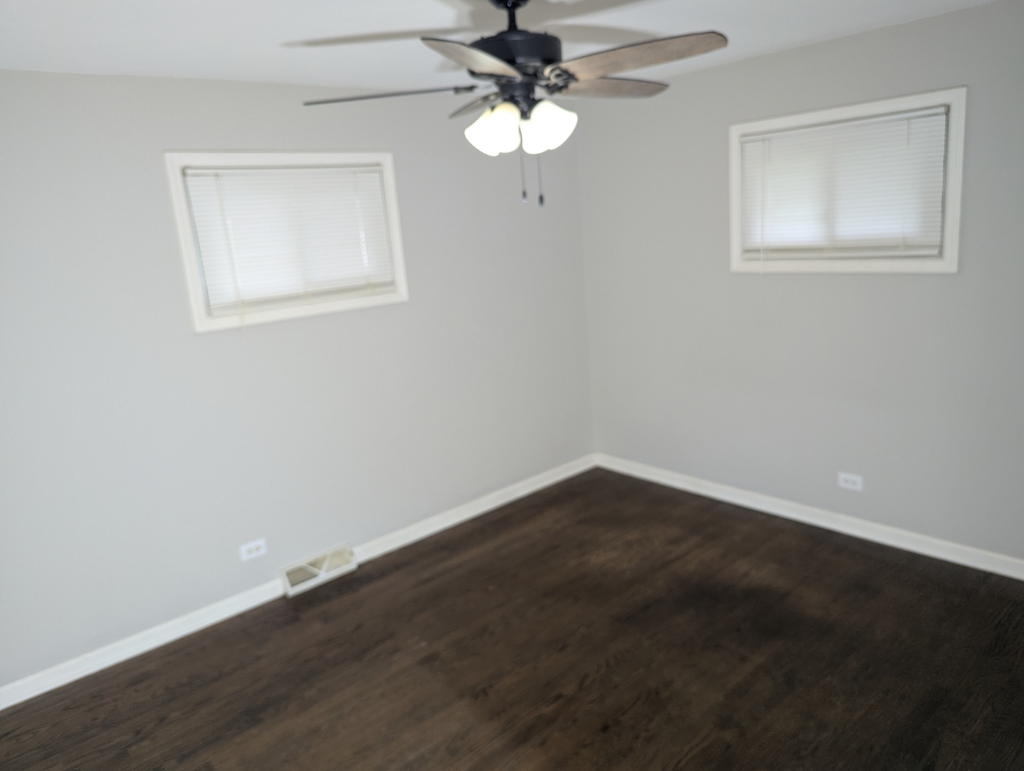 39180 N Petite Terrace Property Photo 9