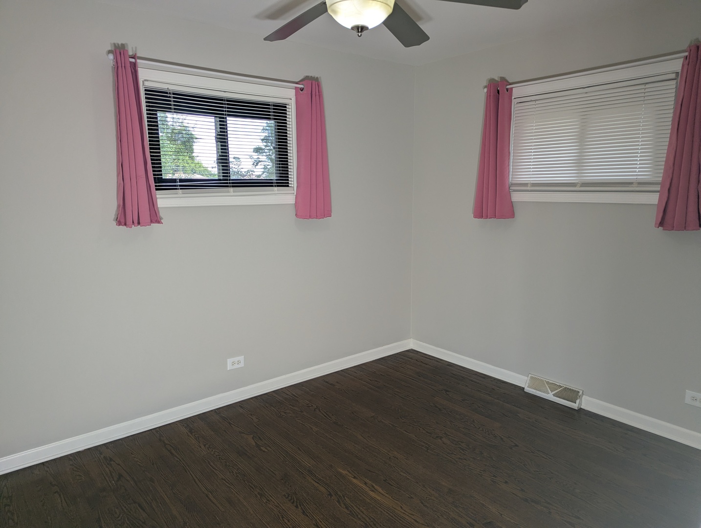 39180 N Petite Terrace Property Photo 11