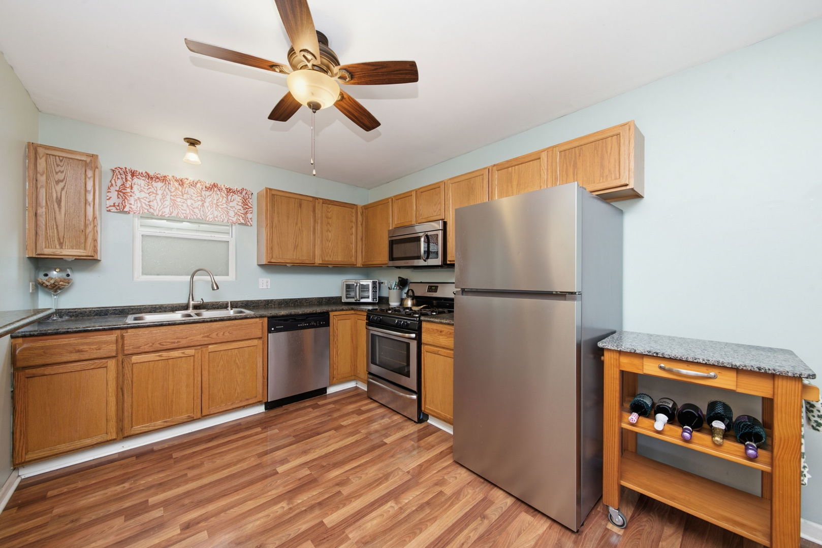 2348 Woodhill Court Property Photo 7