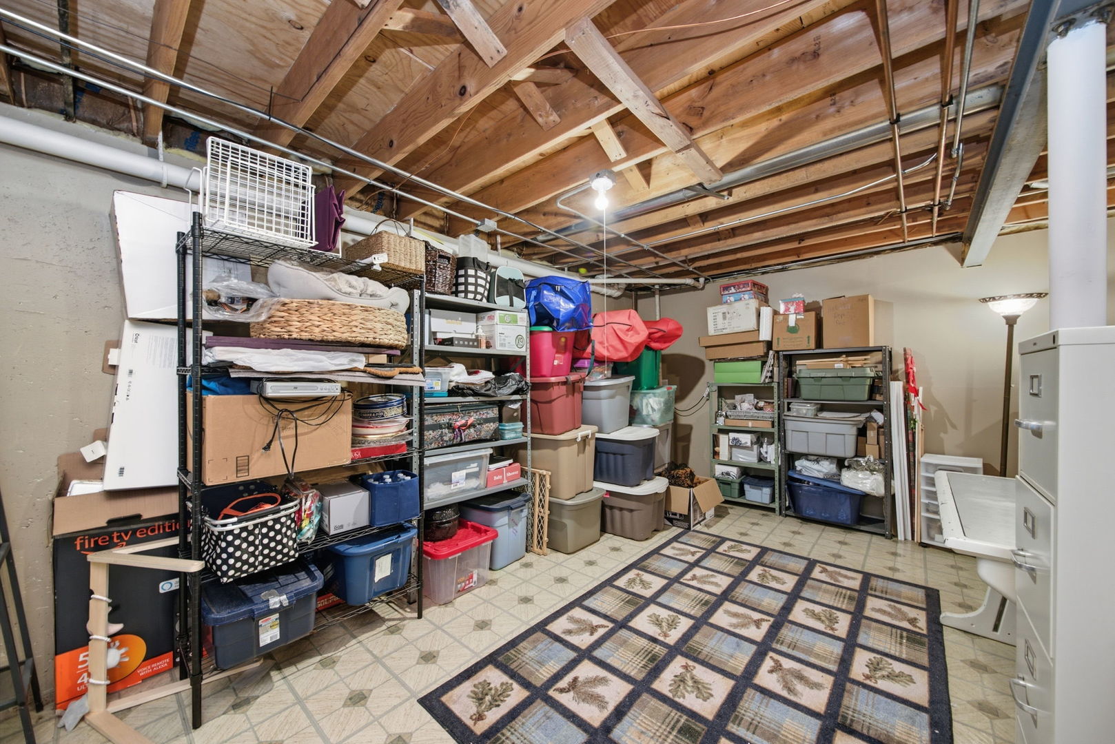 2348 Woodhill Court Property Photo 16