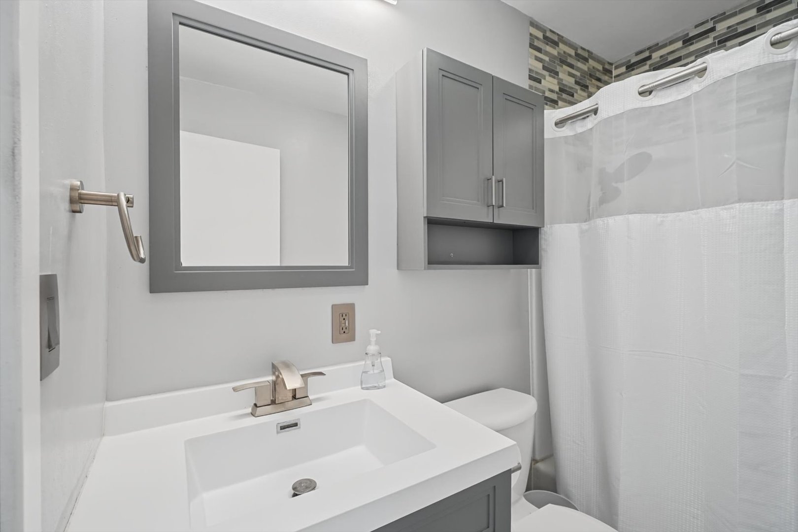 1115 Eastview Drive Property Photo 19