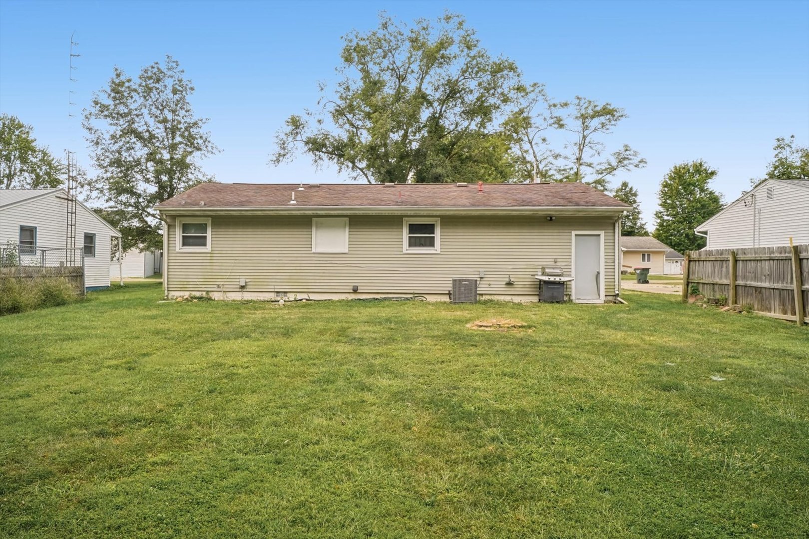 1115 Eastview Drive Property Photo 30