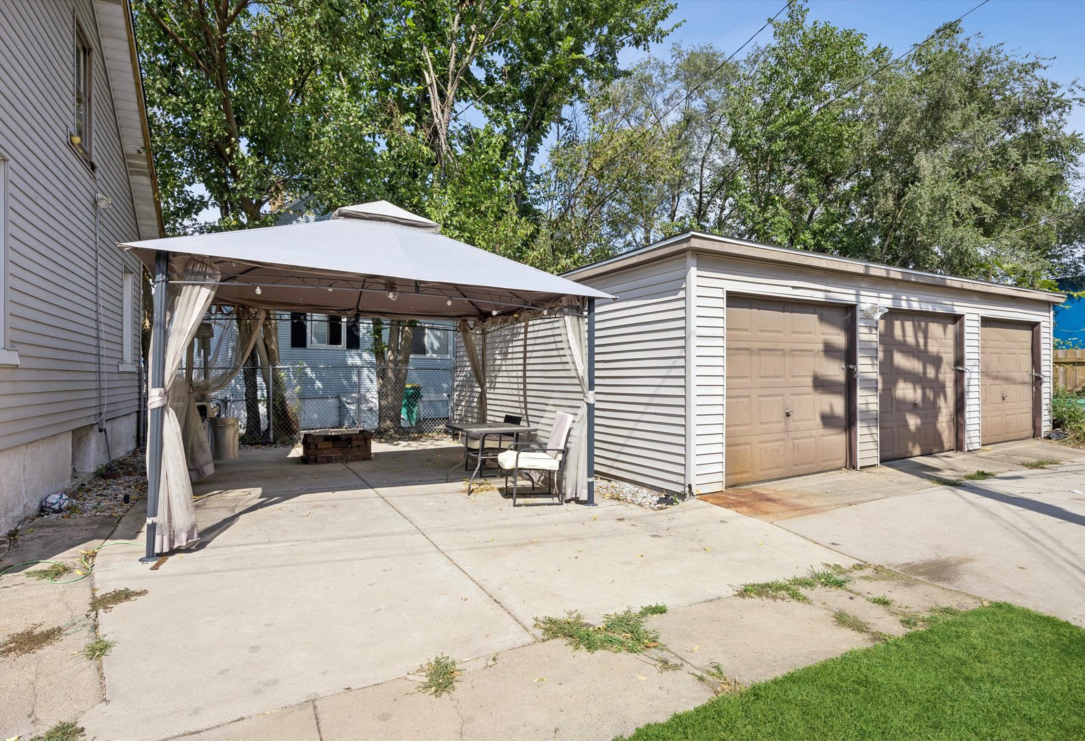 754 N Hickory Street Property Photo 19
