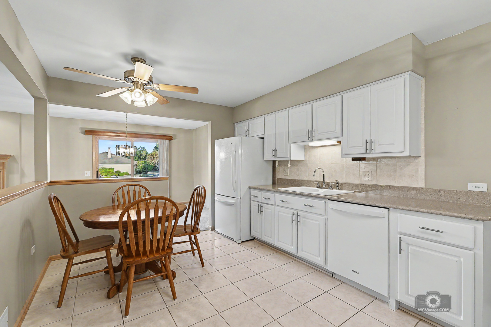 17849 Columbus Court Property Photo 11