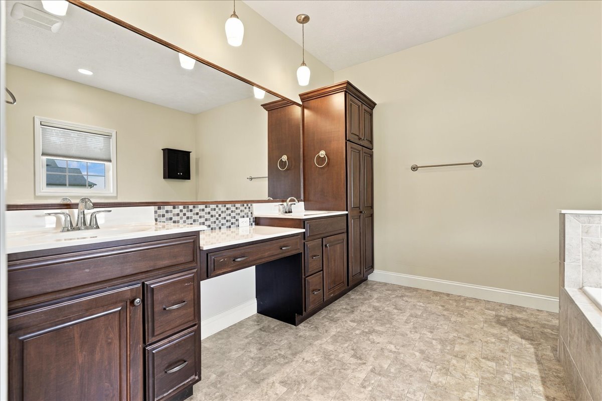 3790 Renaissance Drive Property Photo 31