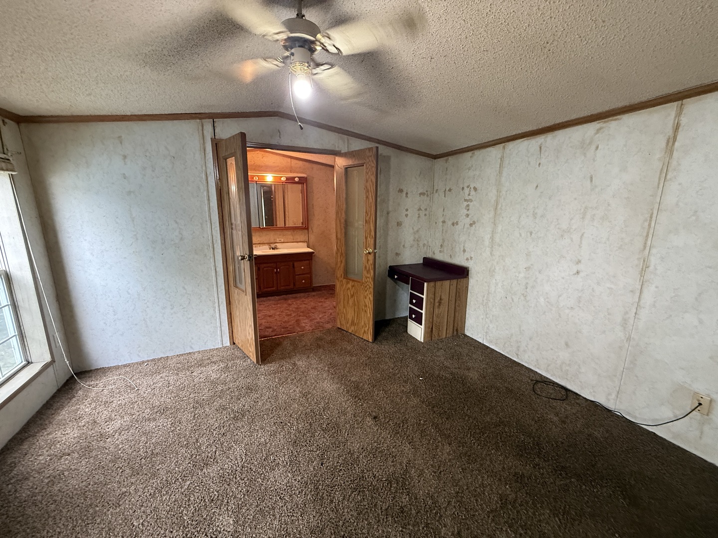 1712 S Dixie Highway 245 Property Photo 12