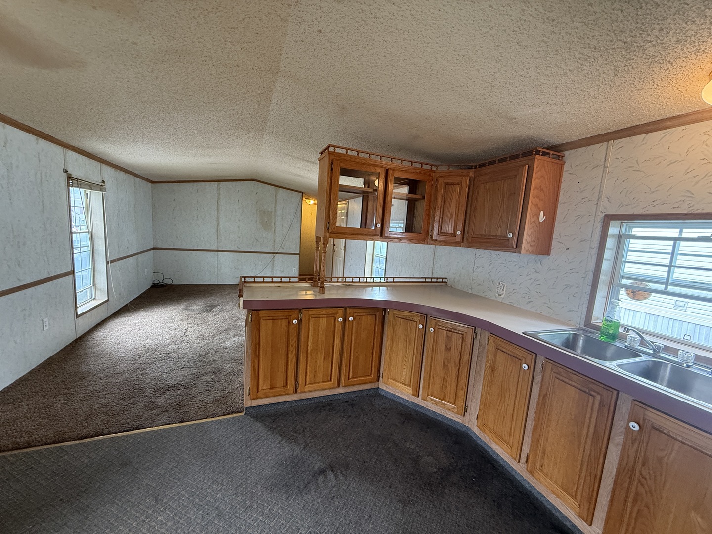 1712 S Dixie Highway 245 Property Photo 13