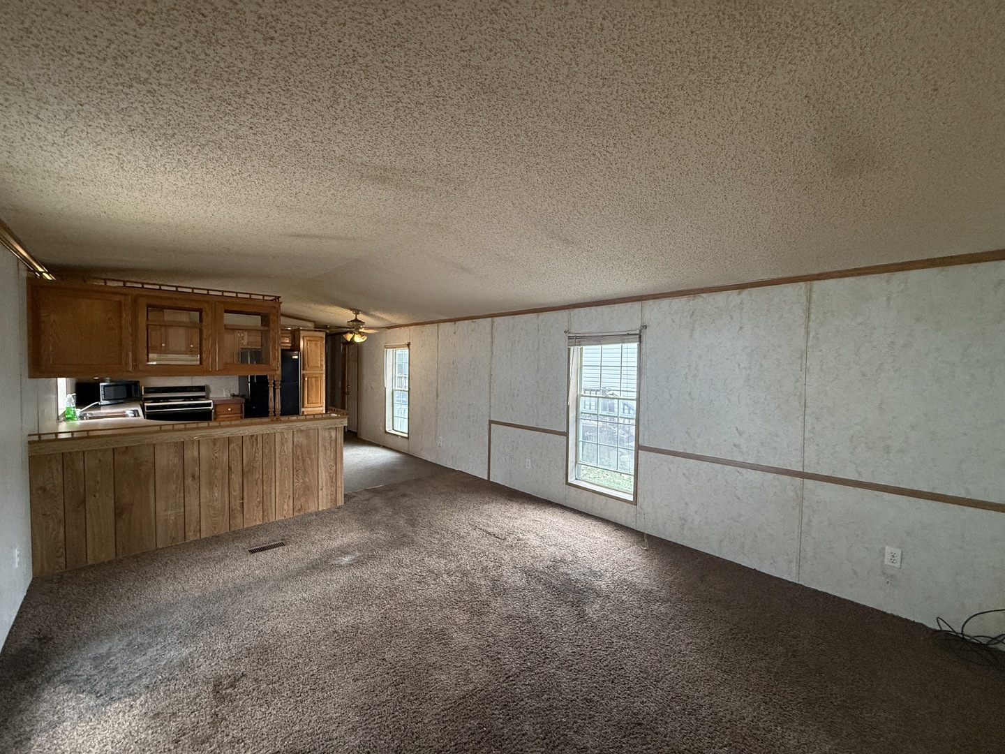 1712 S Dixie Highway 245 Property Photo 14