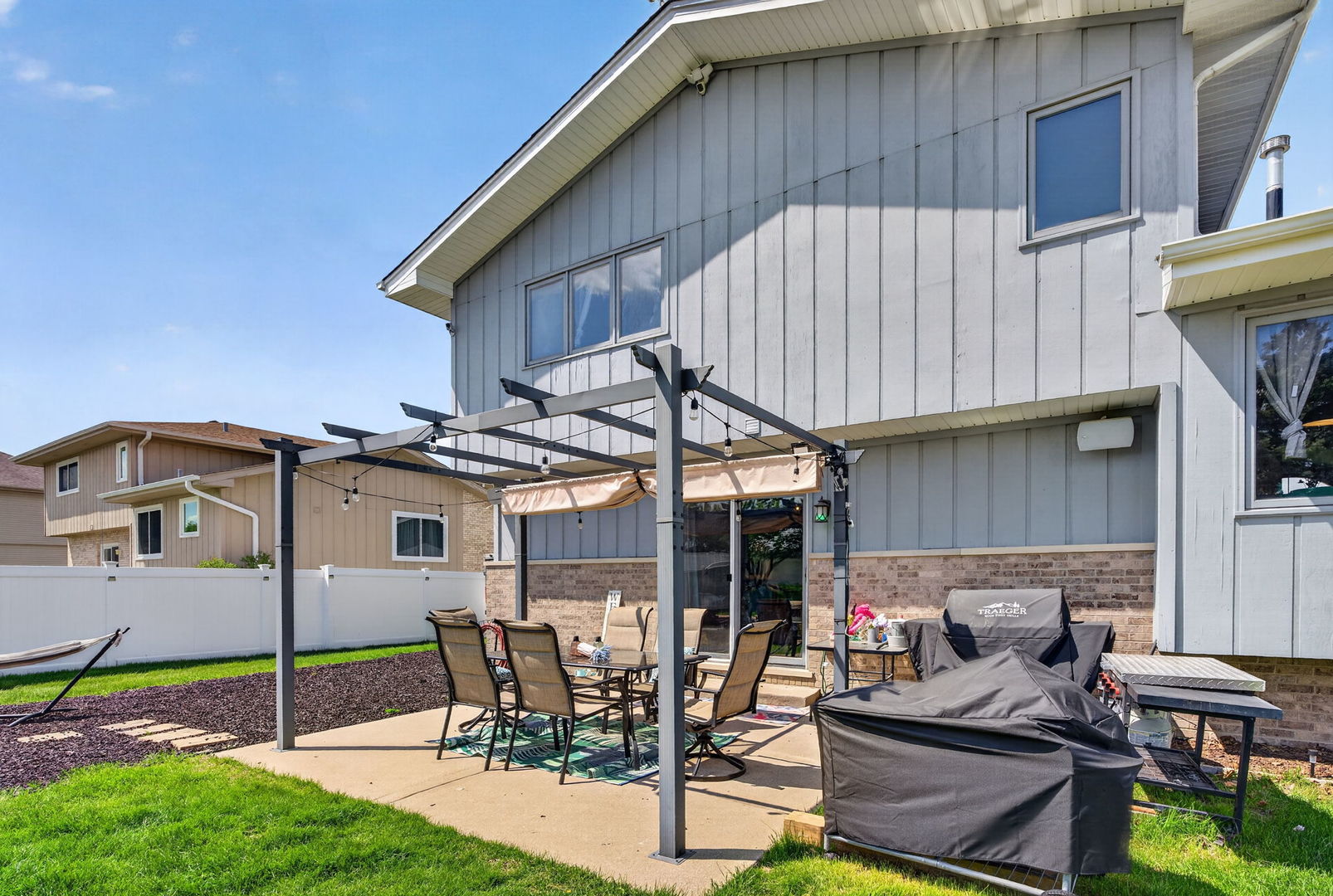702 Longwood Court Property Photo 46