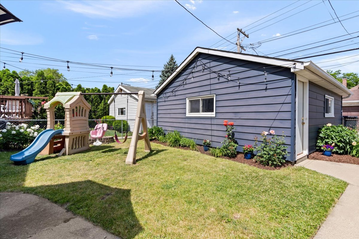 5430 N Lieb Avenue Property Photo 31