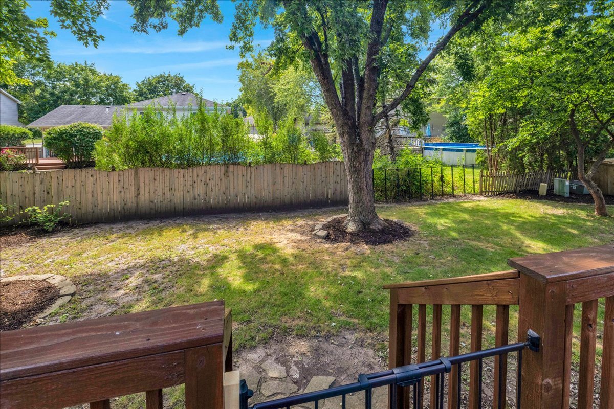 228 Whitetail Crossing Property Photo 29