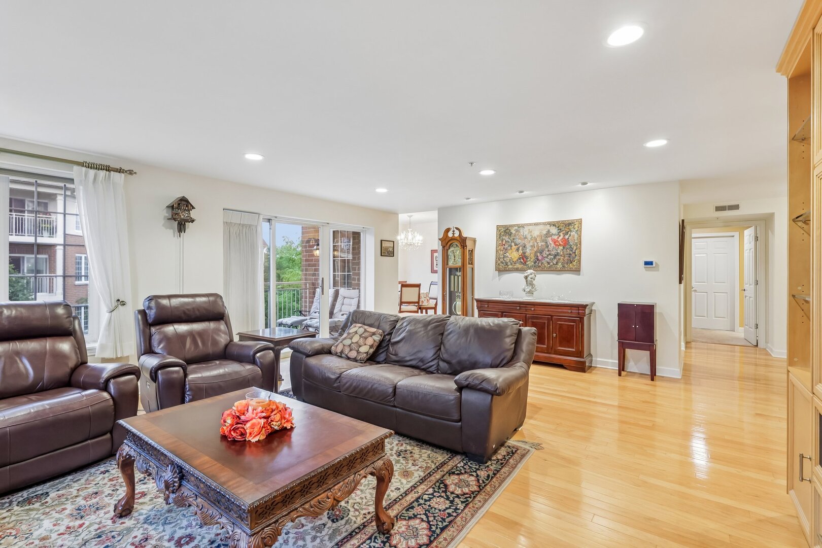 640 Robert York Avenue 308 Property Photo 5
