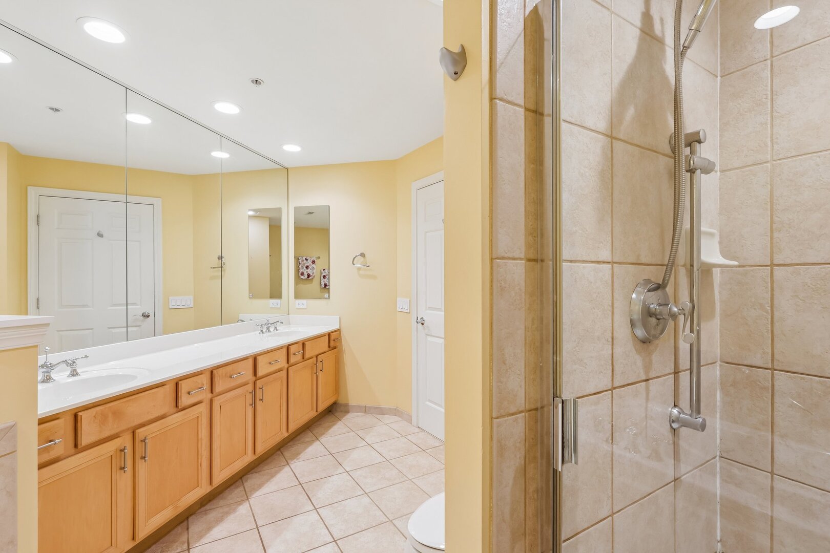 640 Robert York Avenue 308 Property Photo 18