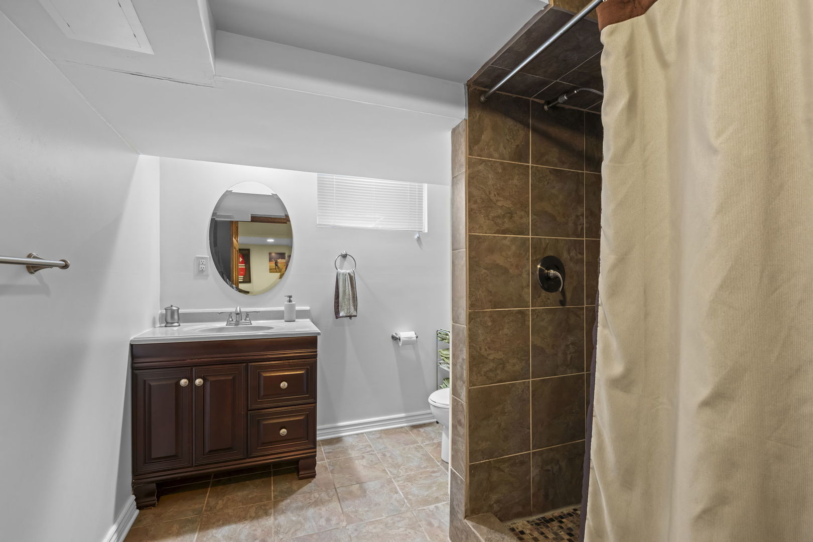 419 S Phelps Avenue Property Photo 17