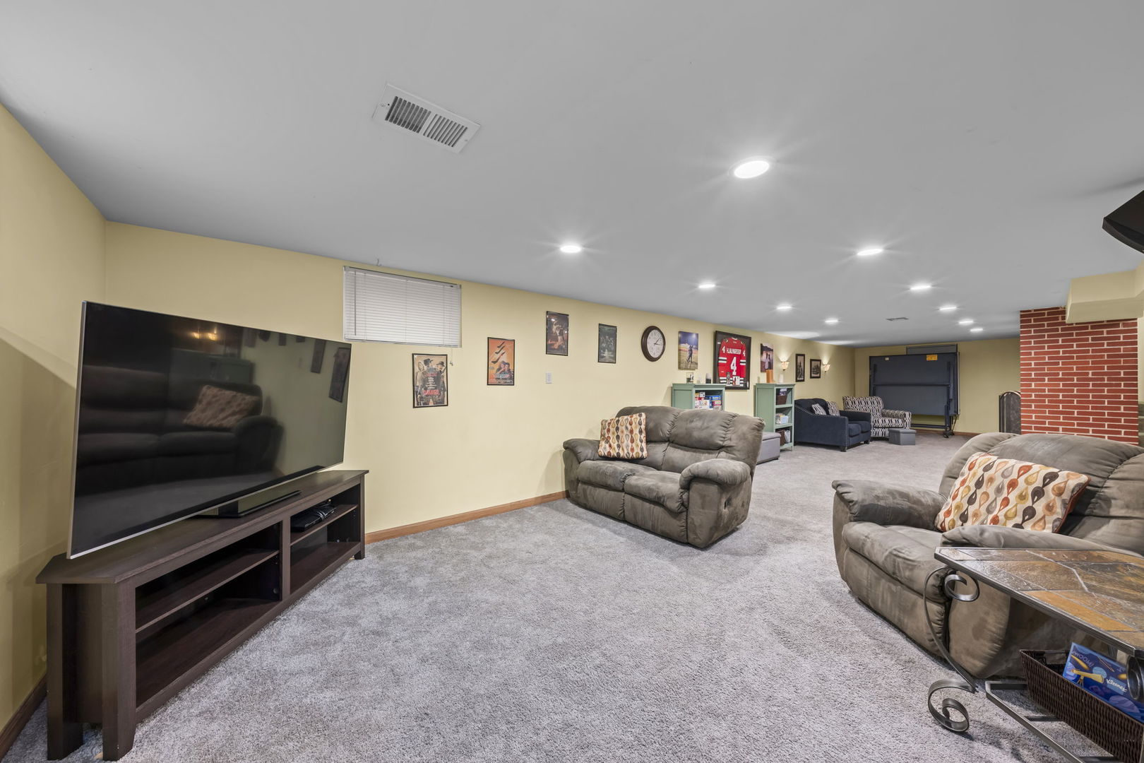 419 S Phelps Avenue Property Photo 21
