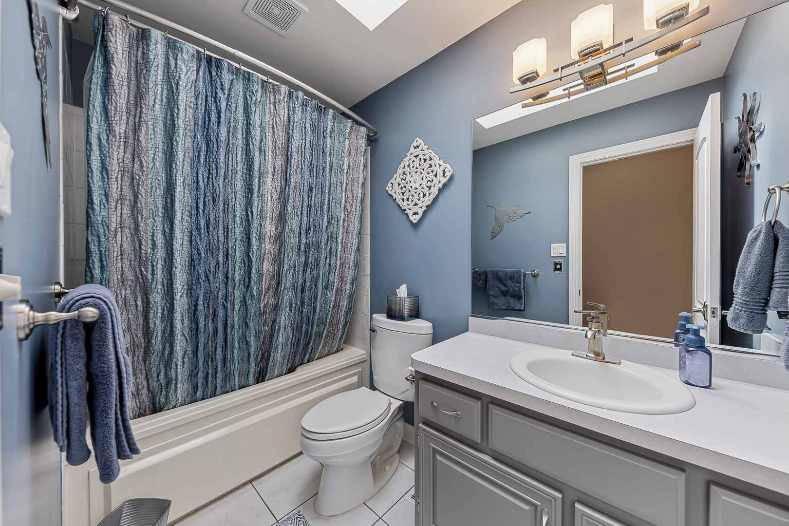 621 Vanderbilt Drive Property Photo 14