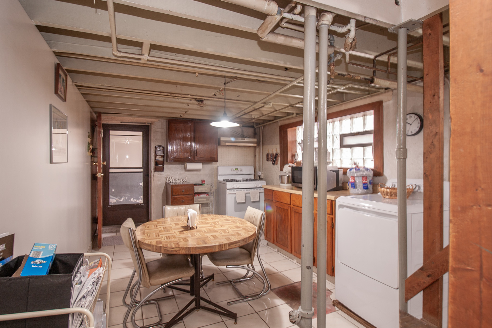 5425 N Linder Avenue Property Photo 12