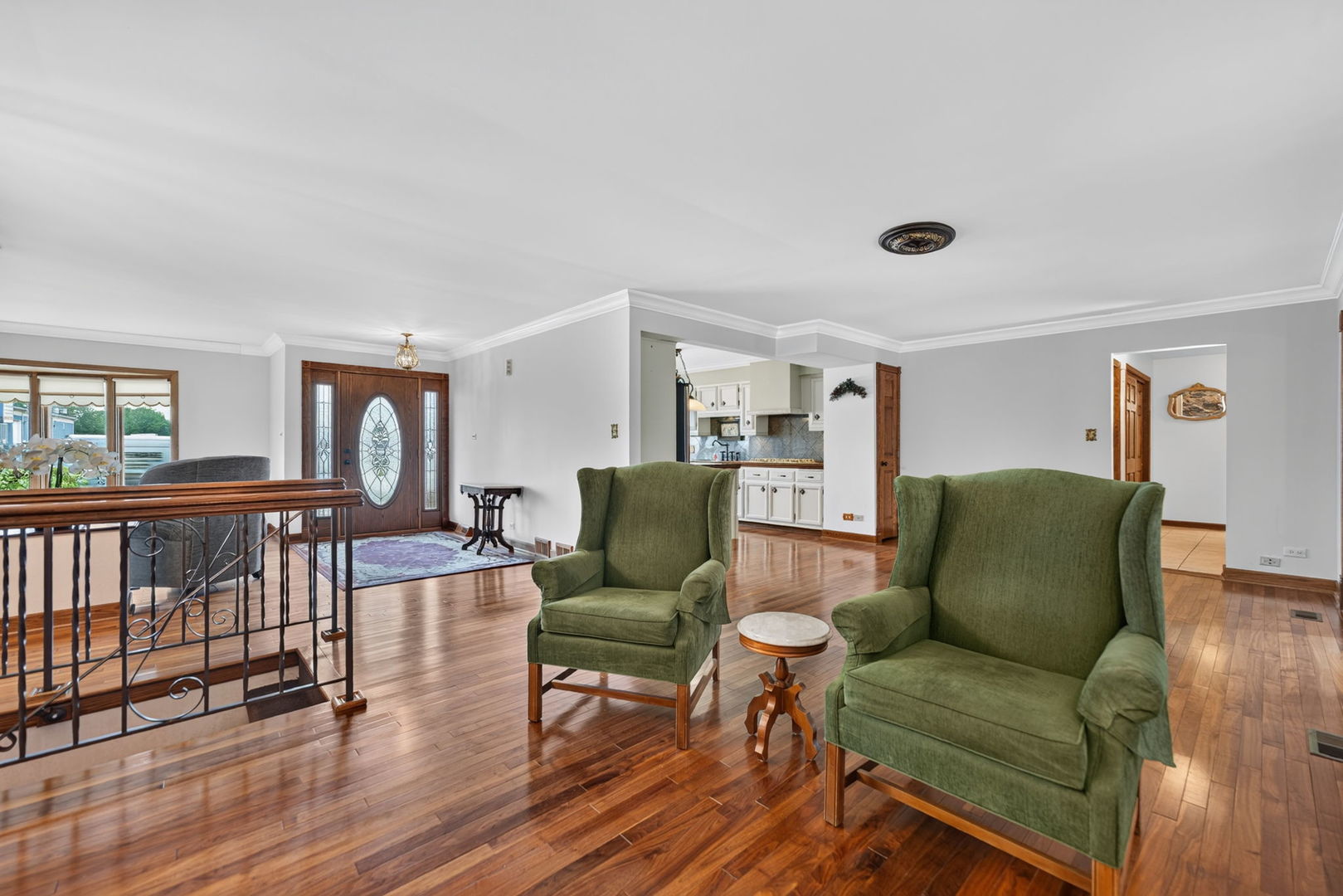 304 E Irving Park Road Property Photo 13