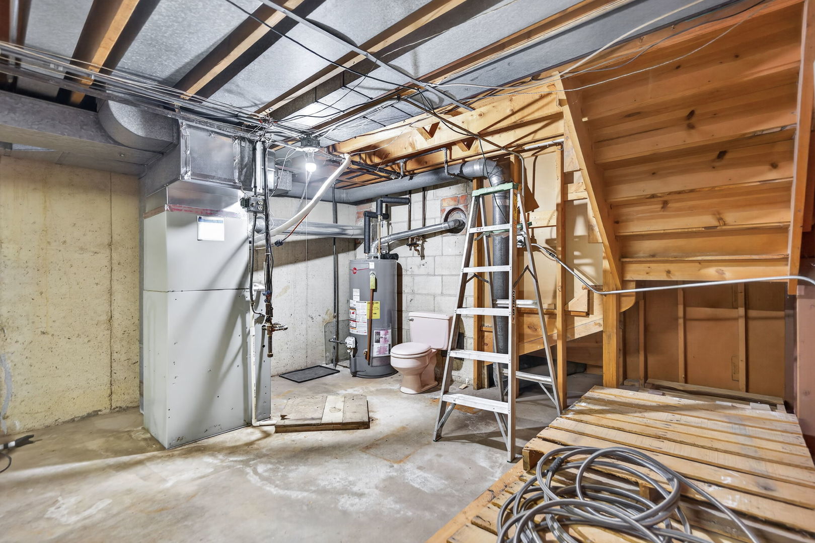 304 E Irving Park Road Property Photo 40