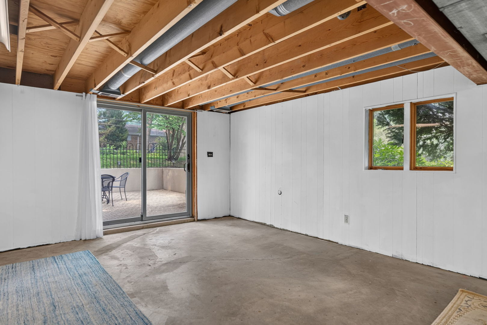 304 E Irving Park Road Property Photo 42