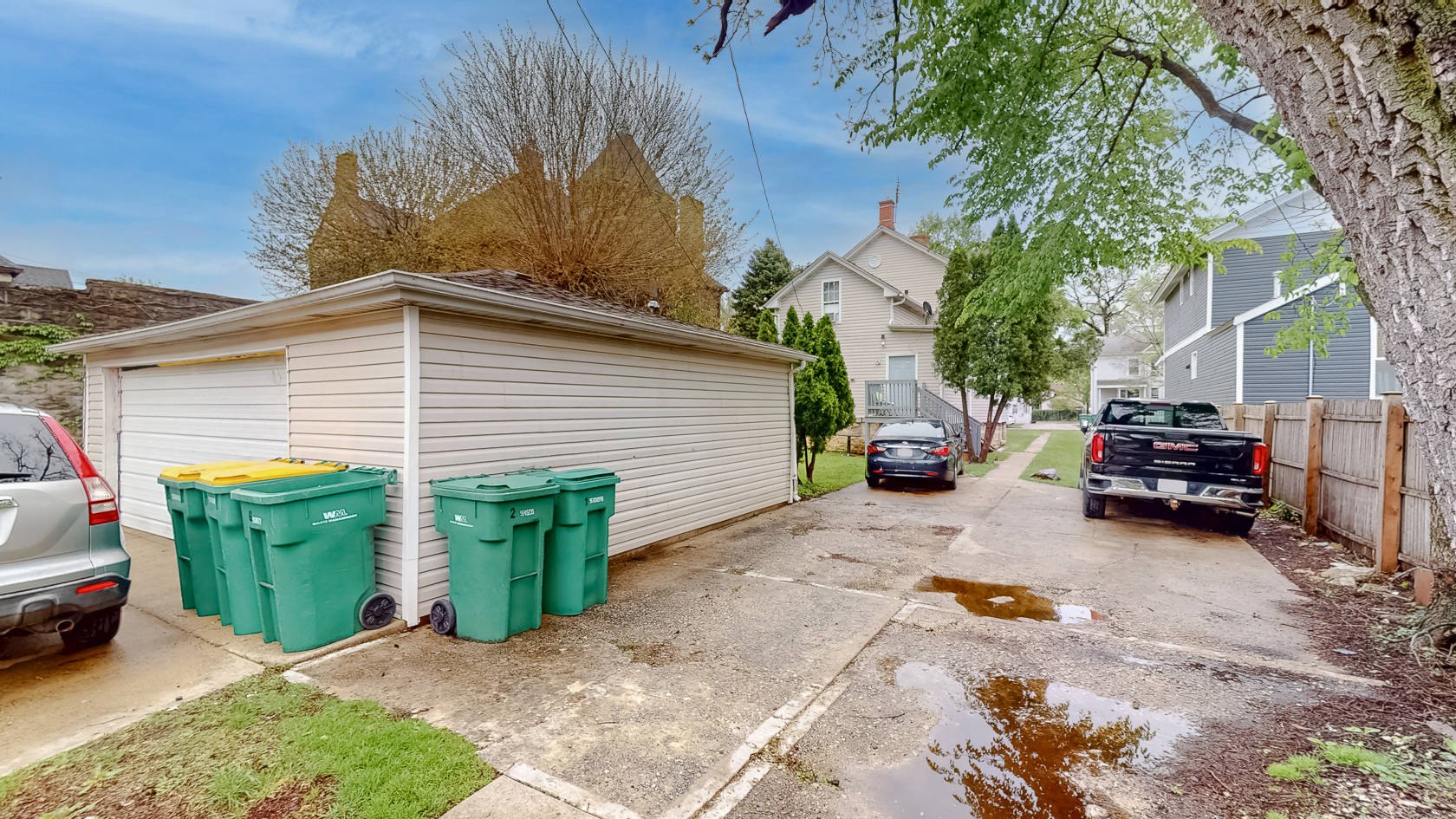 221 N Hickory Street Property Photo 35