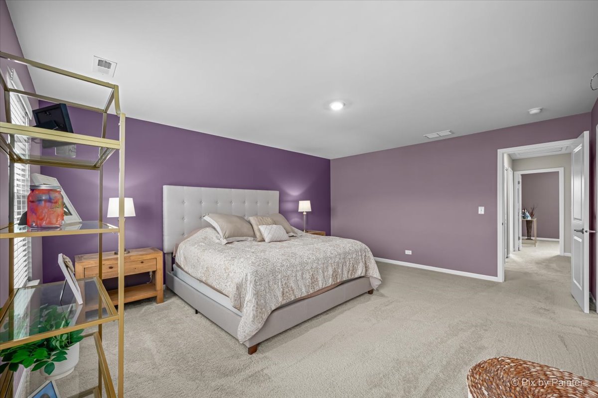 586 Cimmaron Circle Property Photo 16