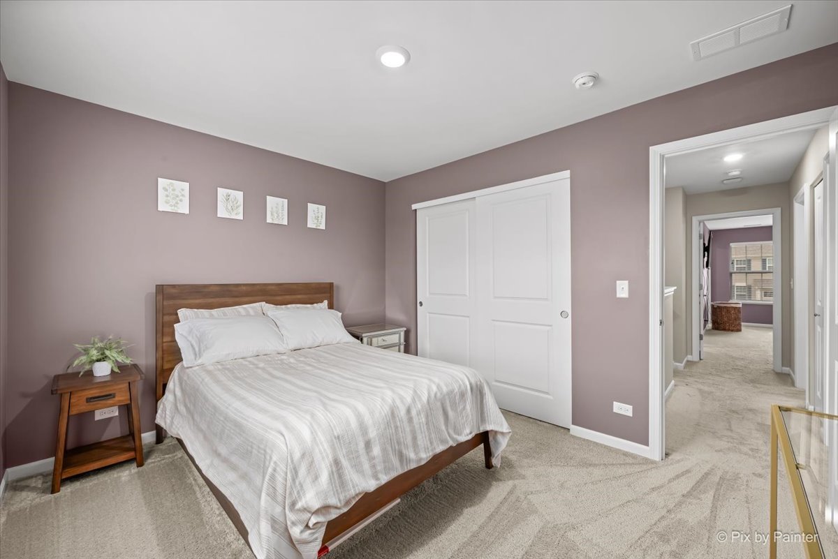 586 Cimmaron Circle Property Photo 19