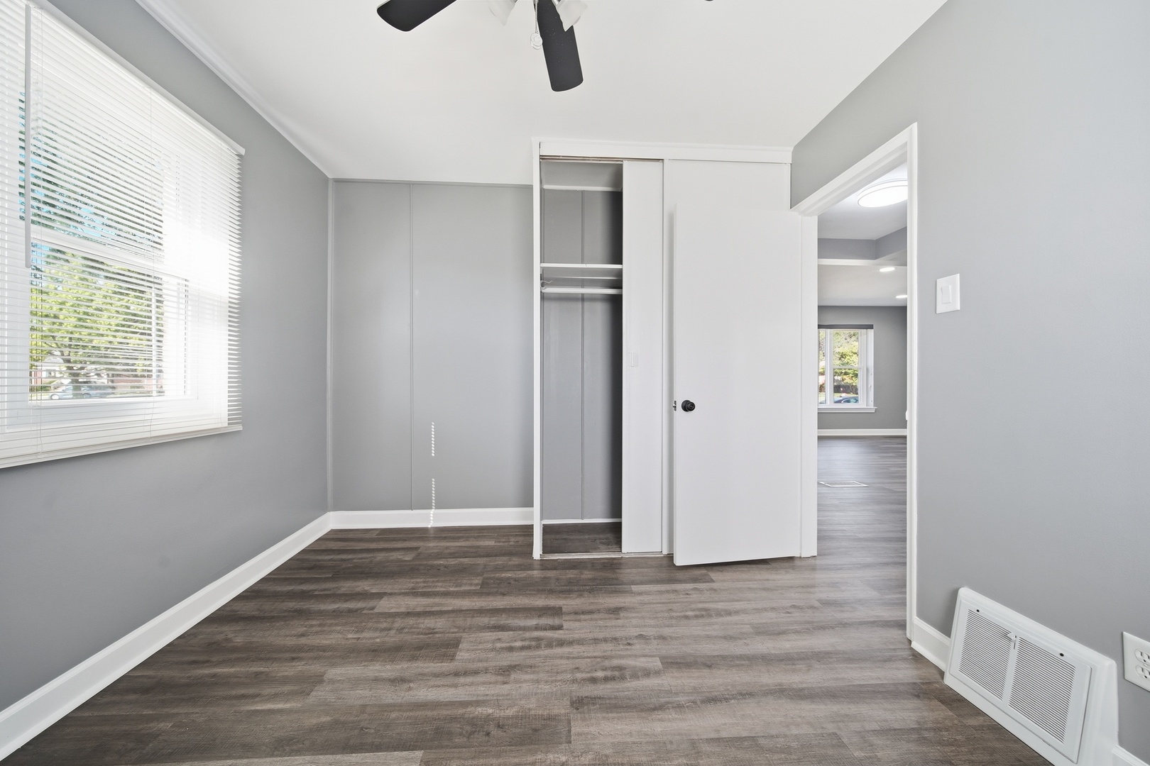 17617 Burnham Avenue Property Photo 23