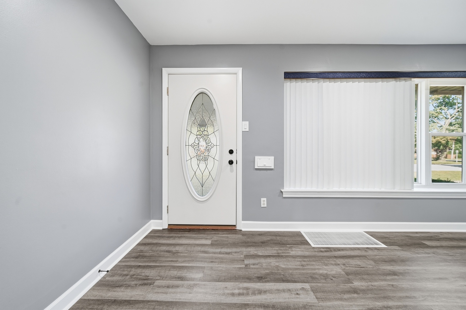 17617 Burnham Avenue Property Photo 25