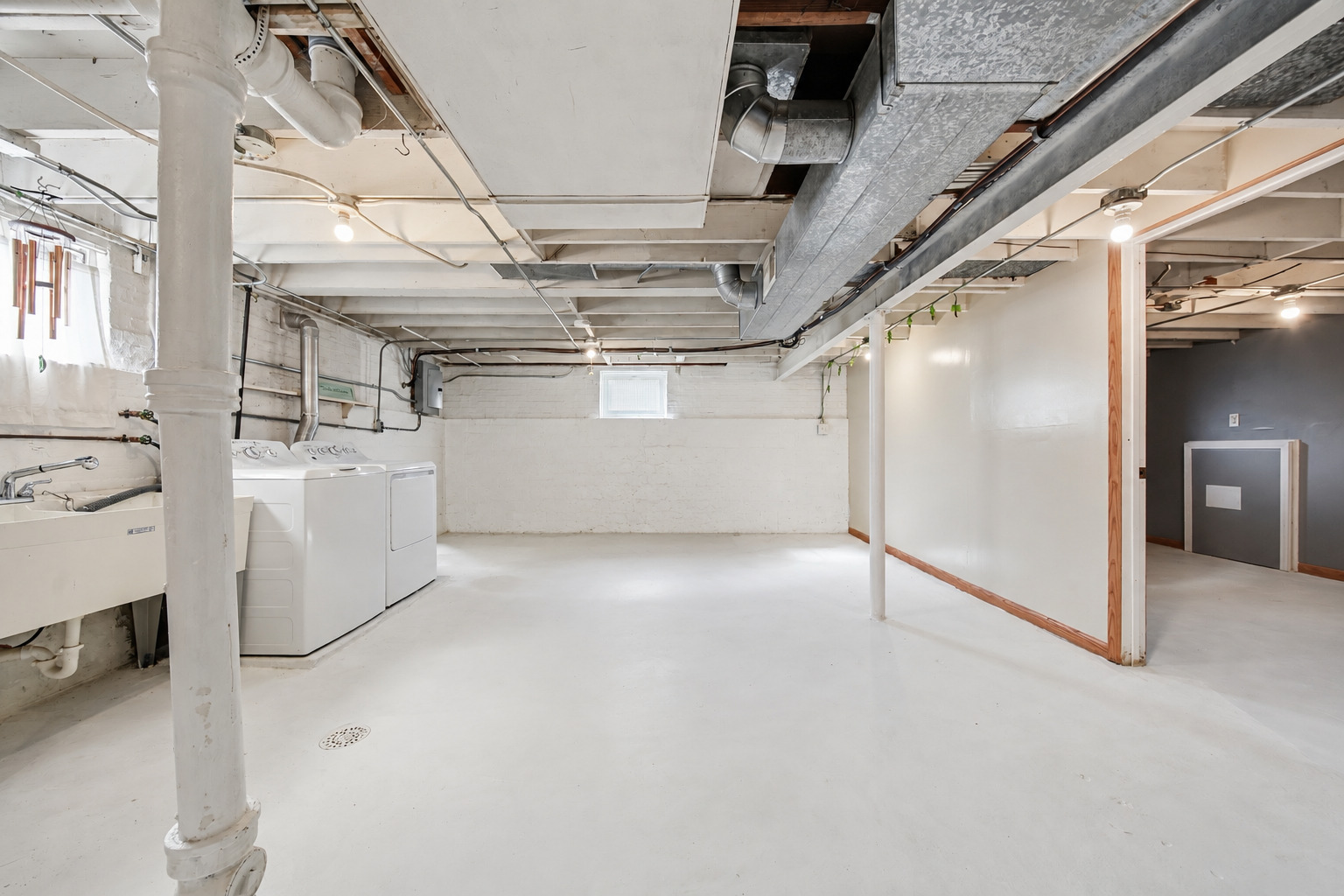 17617 Burnham Avenue Property Photo 30