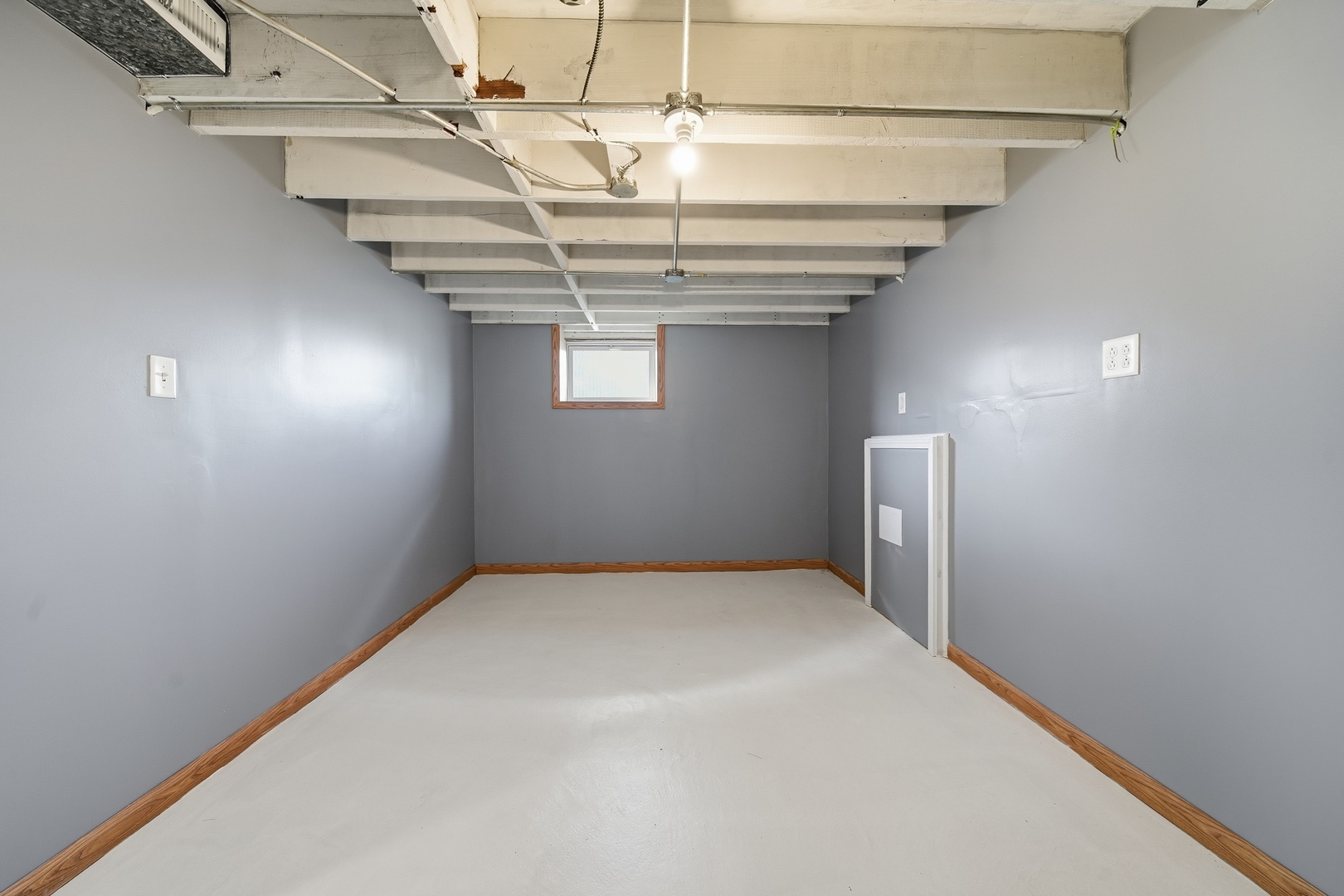 17617 Burnham Avenue Property Photo 34