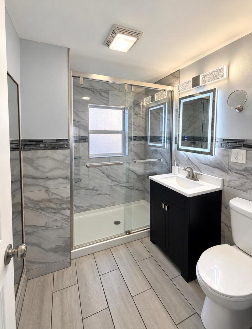 3344 N Ozanam Avenue Property Photo 8