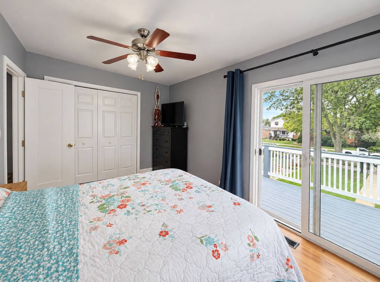 3344 N Ozanam Avenue Property Photo 12