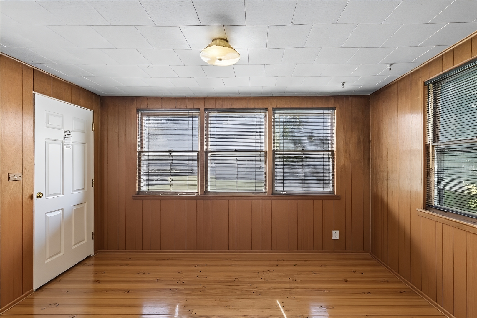 1947 Lake Avenue Property Photo 22