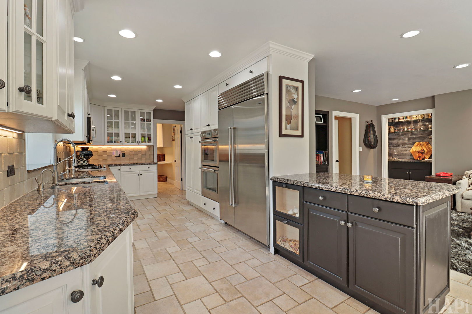 4041 Picardy Drive Property Photo 14