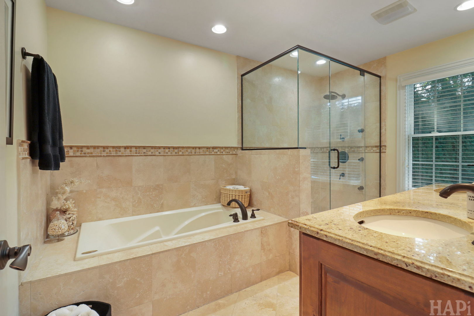 4041 Picardy Drive Property Photo 22
