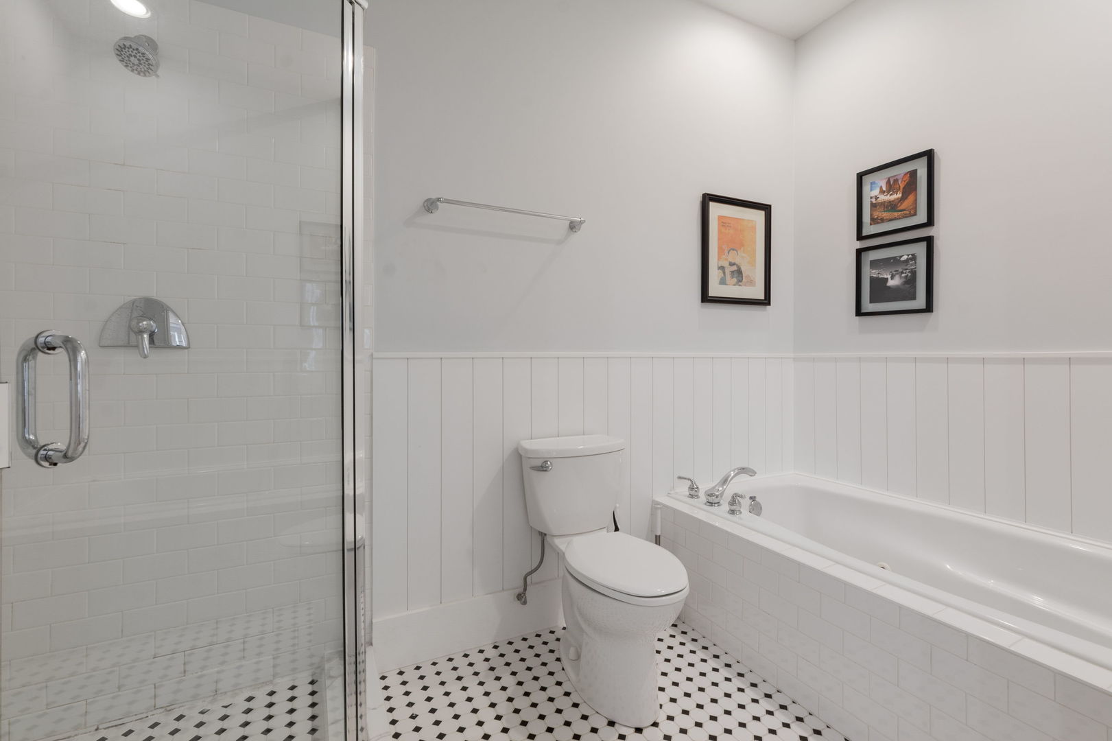 1836 W Belmont Avenue 4 Property Photo 12