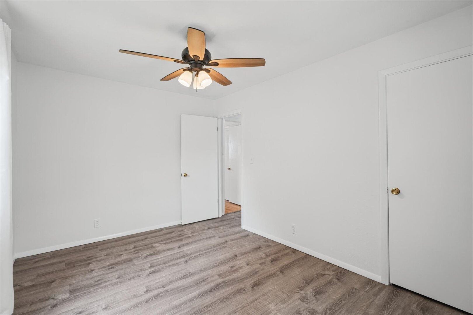 912 Frank Drive Property Photo 25
