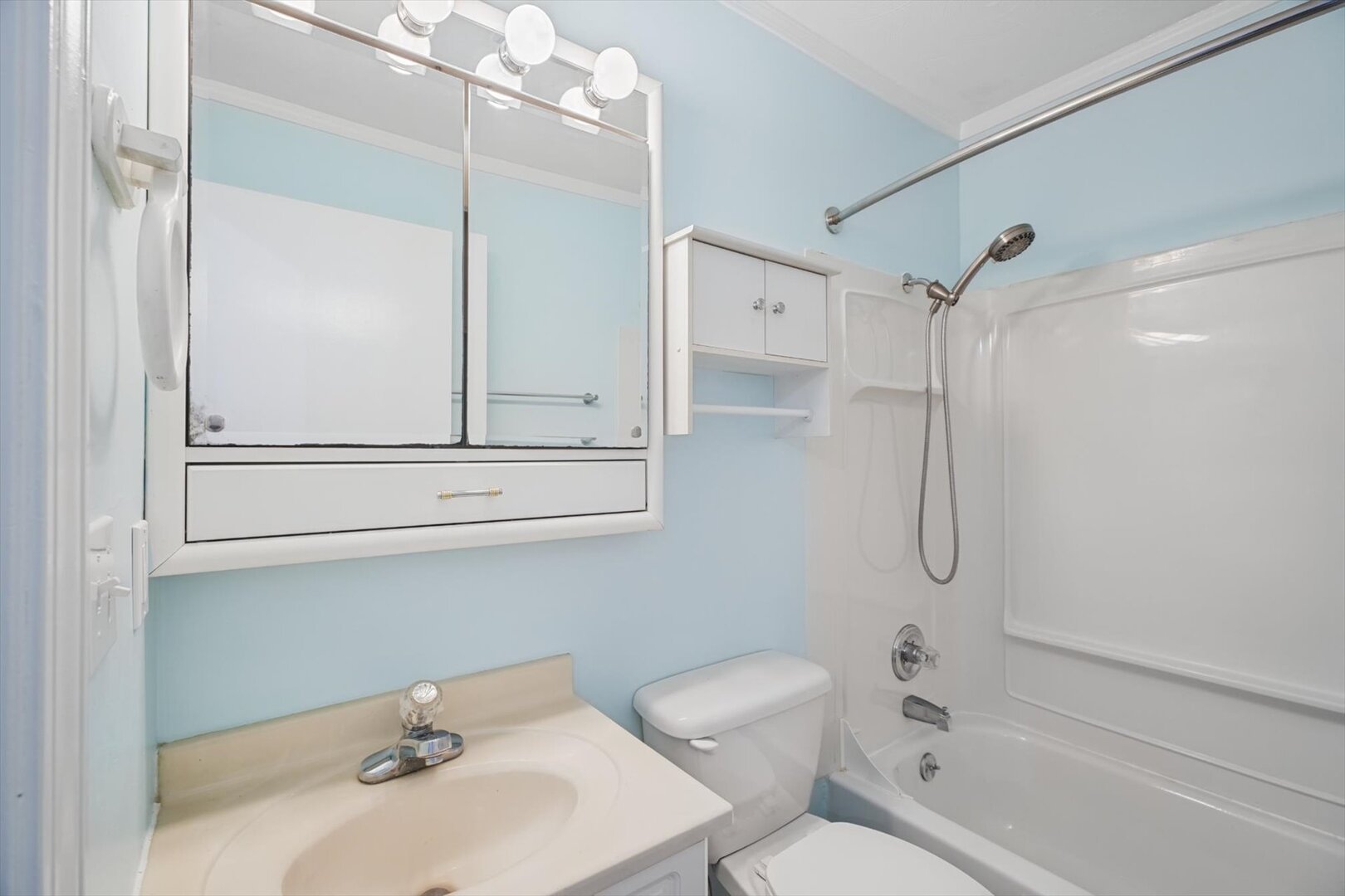 912 Frank Drive Property Photo 30