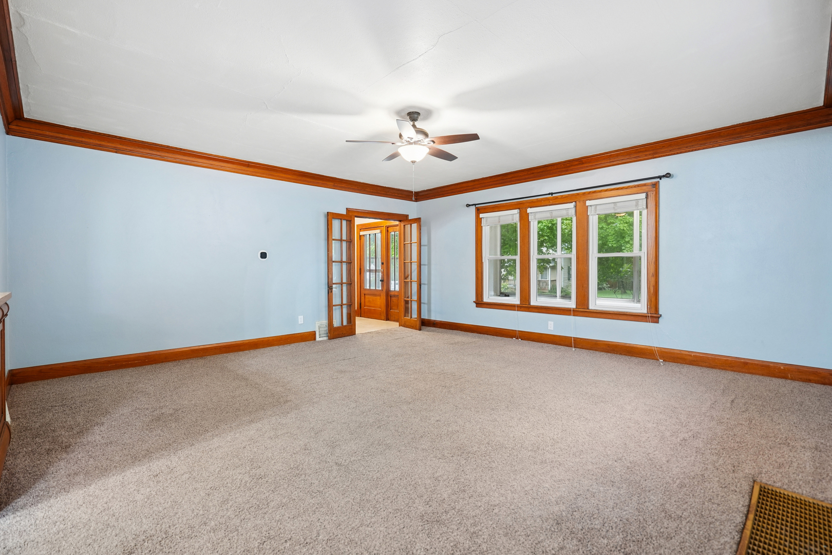 1530 33rd Street Property Photo 5