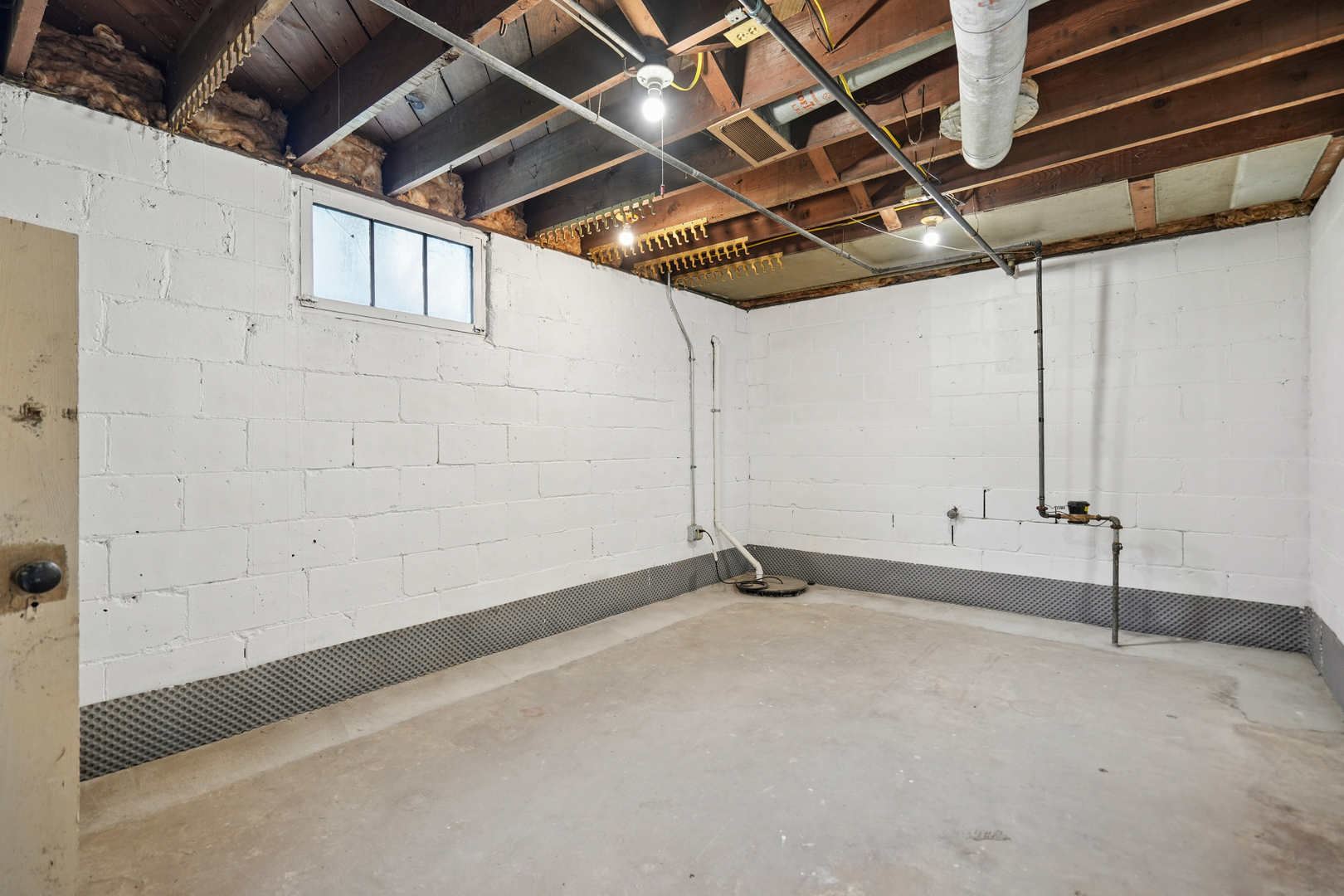 1530 33rd Street Property Photo 21