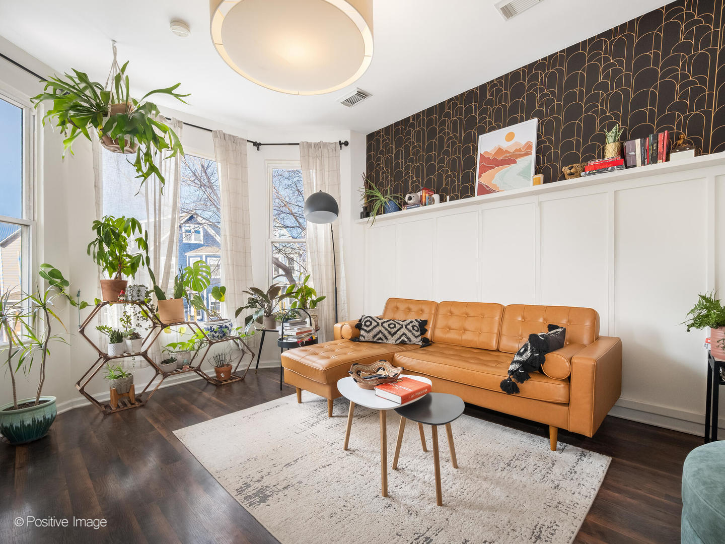3611 W Diversey Avenue Property Photo 2