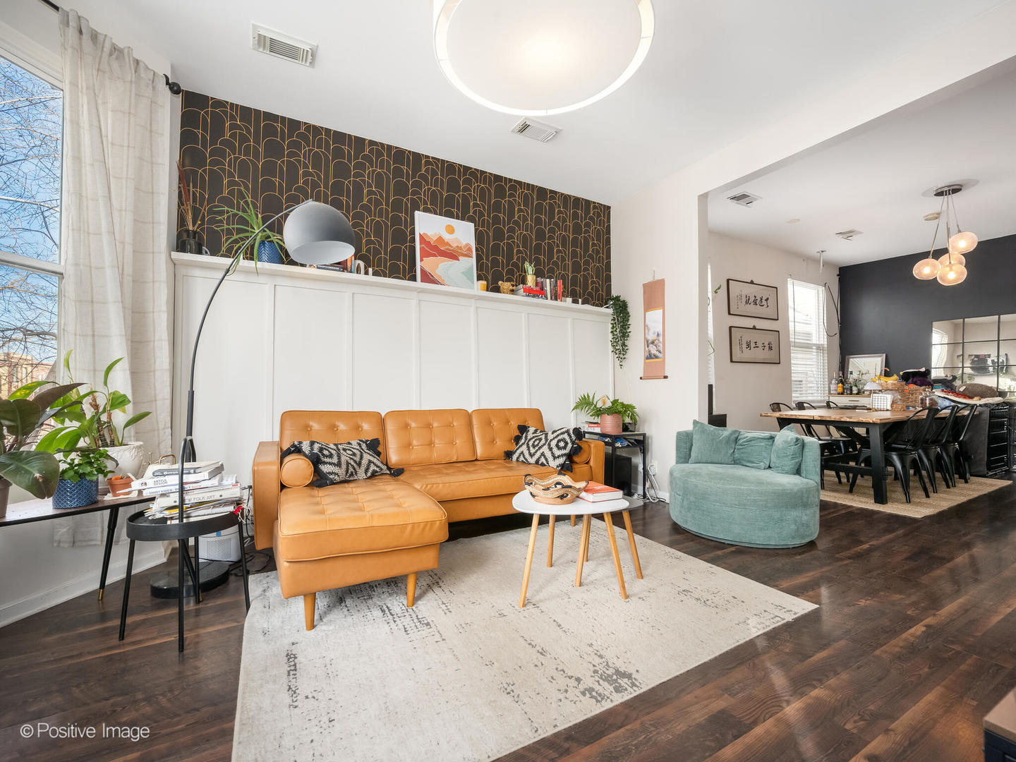 3611 W Diversey Avenue Property Photo 4