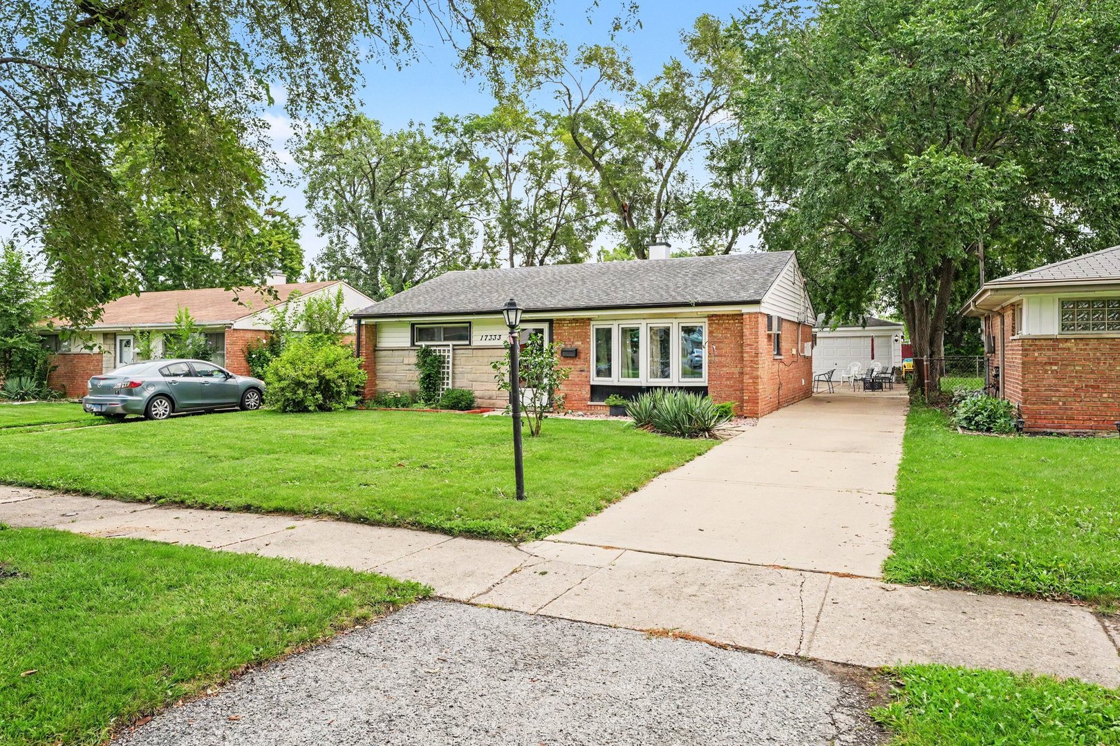 17333 Lorenz Avenue Property Photo 2