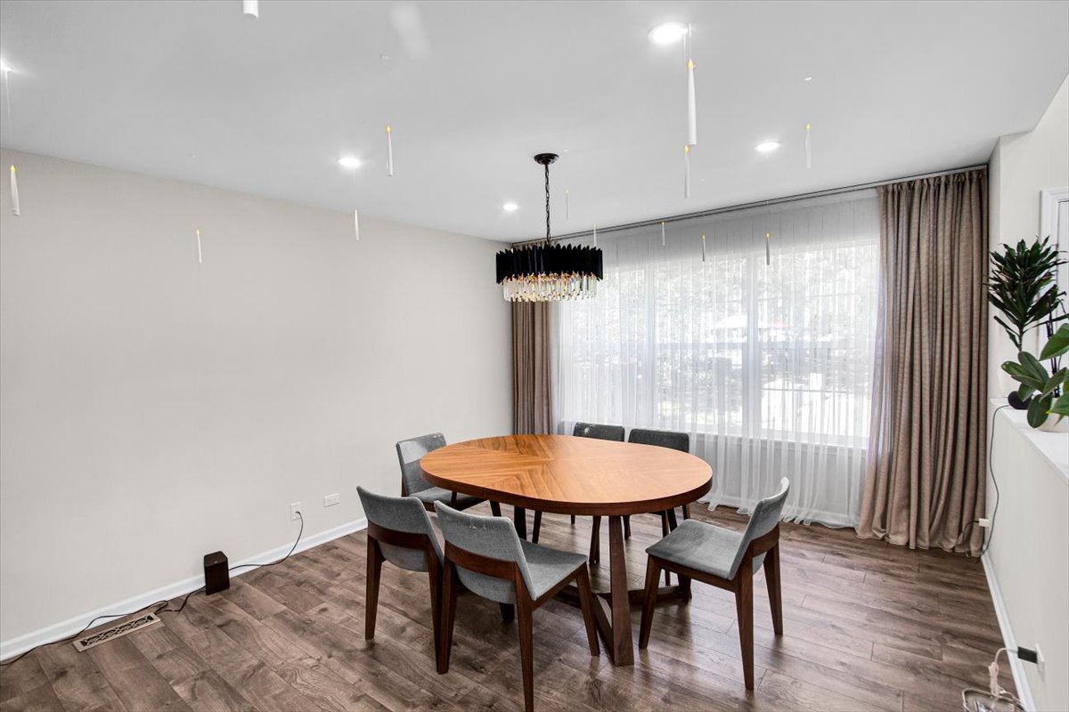 1284 Horseshoe Court Property Photo 11
