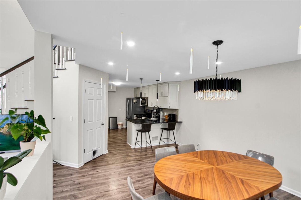 1284 Horseshoe Court Property Photo 13