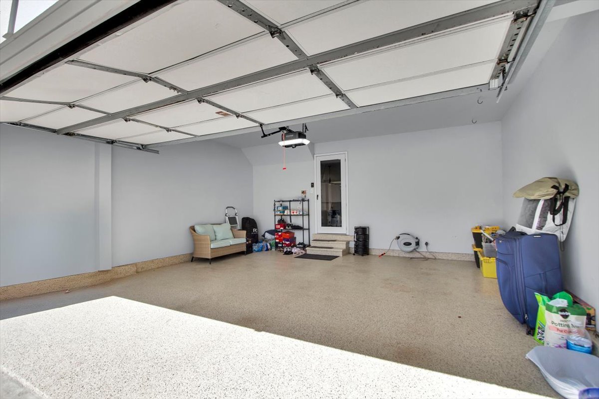 1284 Horseshoe Court Property Photo 34