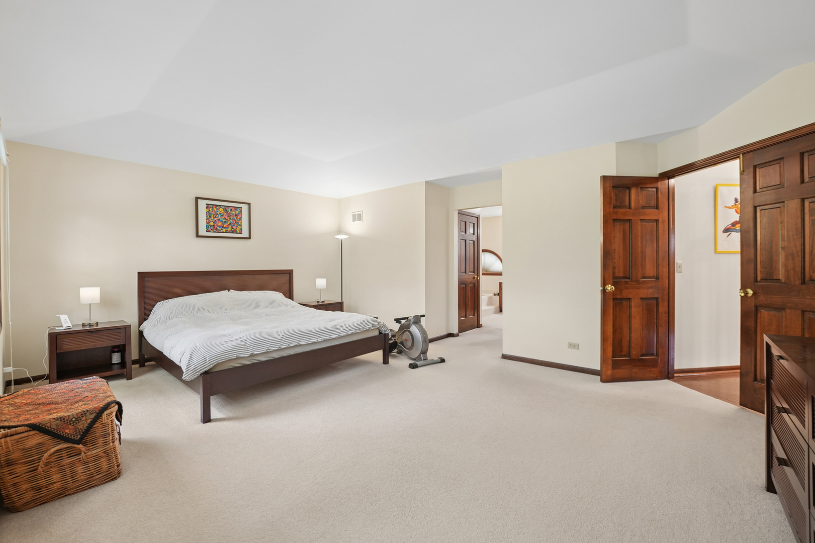 837 Heatherstone Drive Property Photo 10