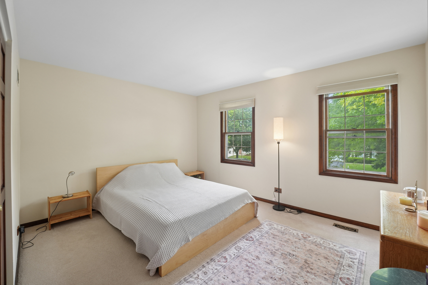 837 Heatherstone Drive Property Photo 14